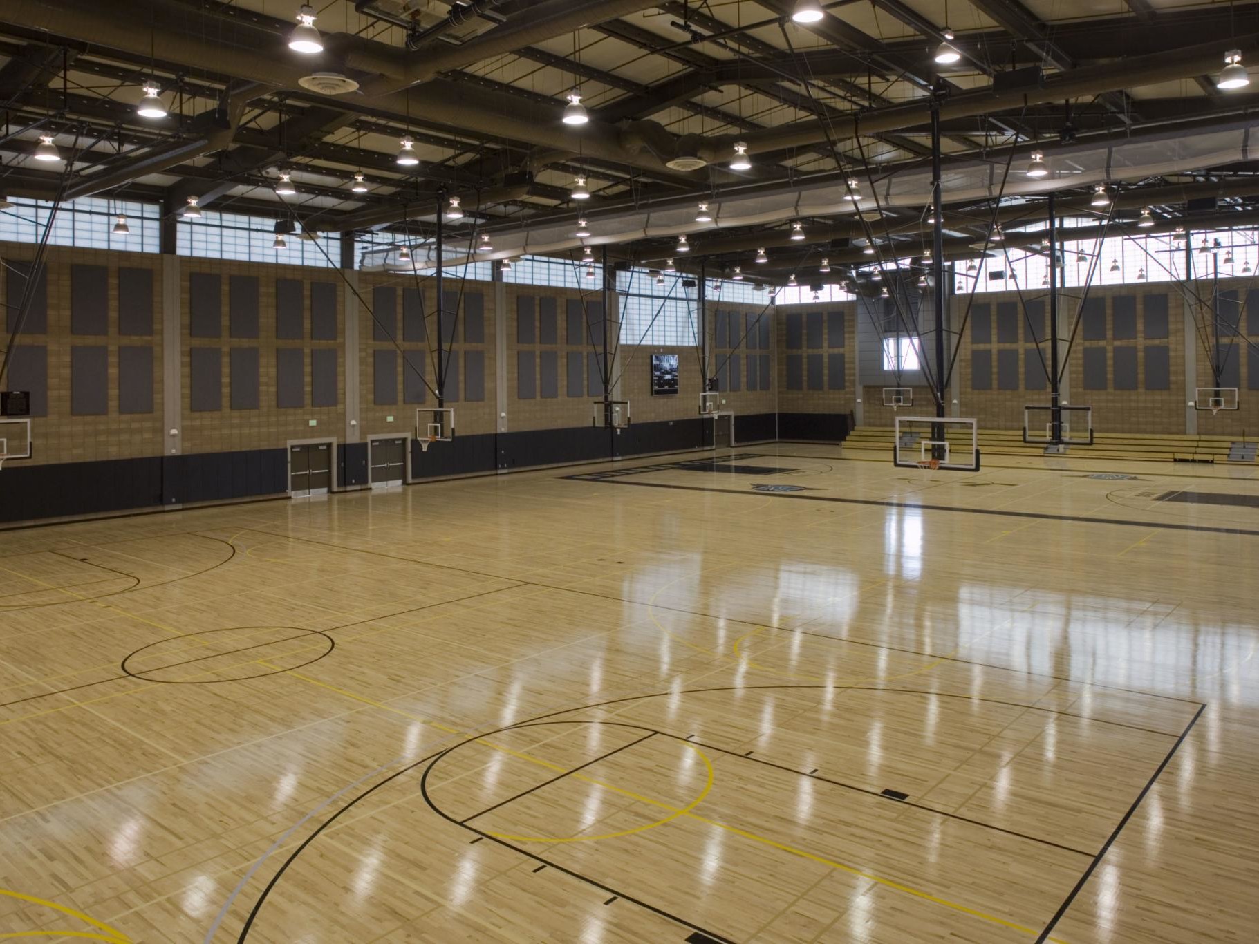 Picture of San Diego CCD Hourglass Park Field House Indoor Basketball Court